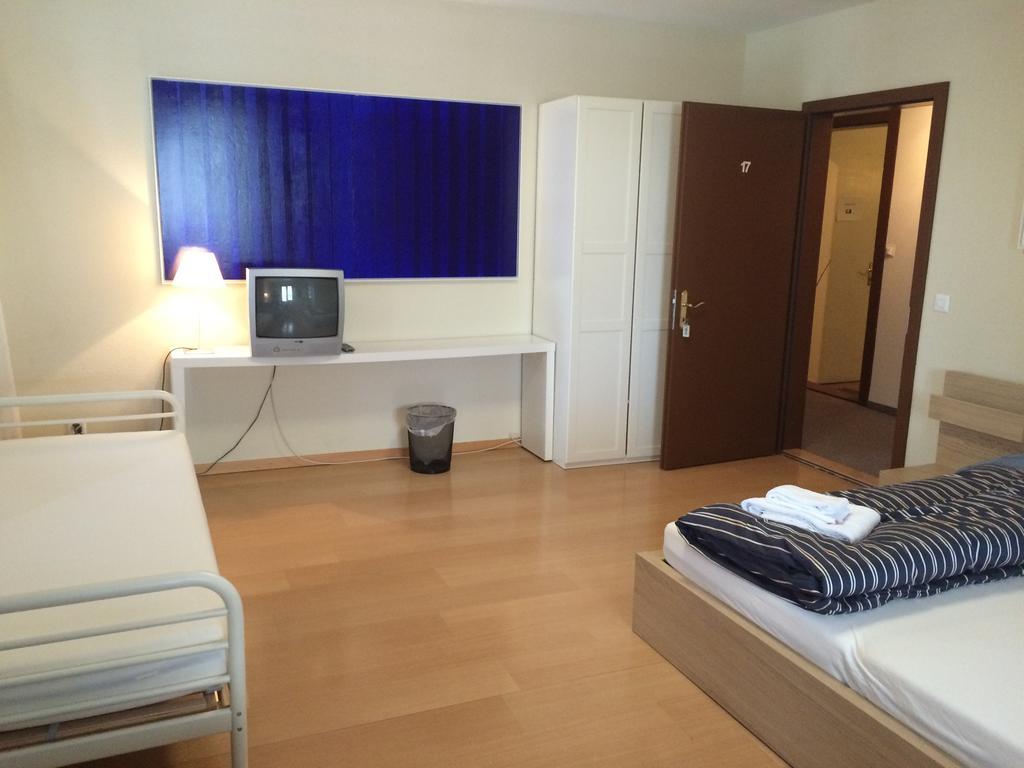 Hotel Schwert Nafels Номер фото