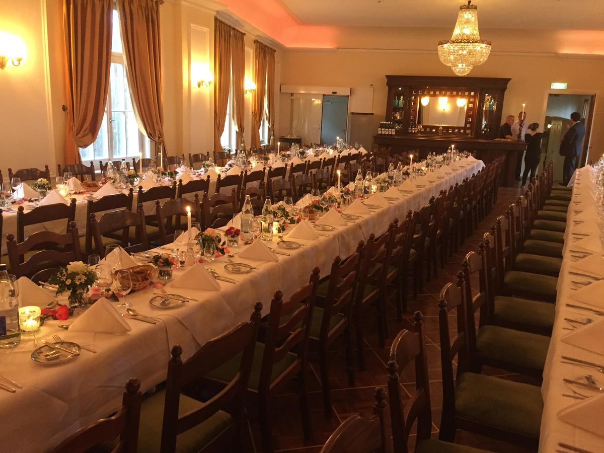 Hotel Schwert Nafels Екстер'єр фото