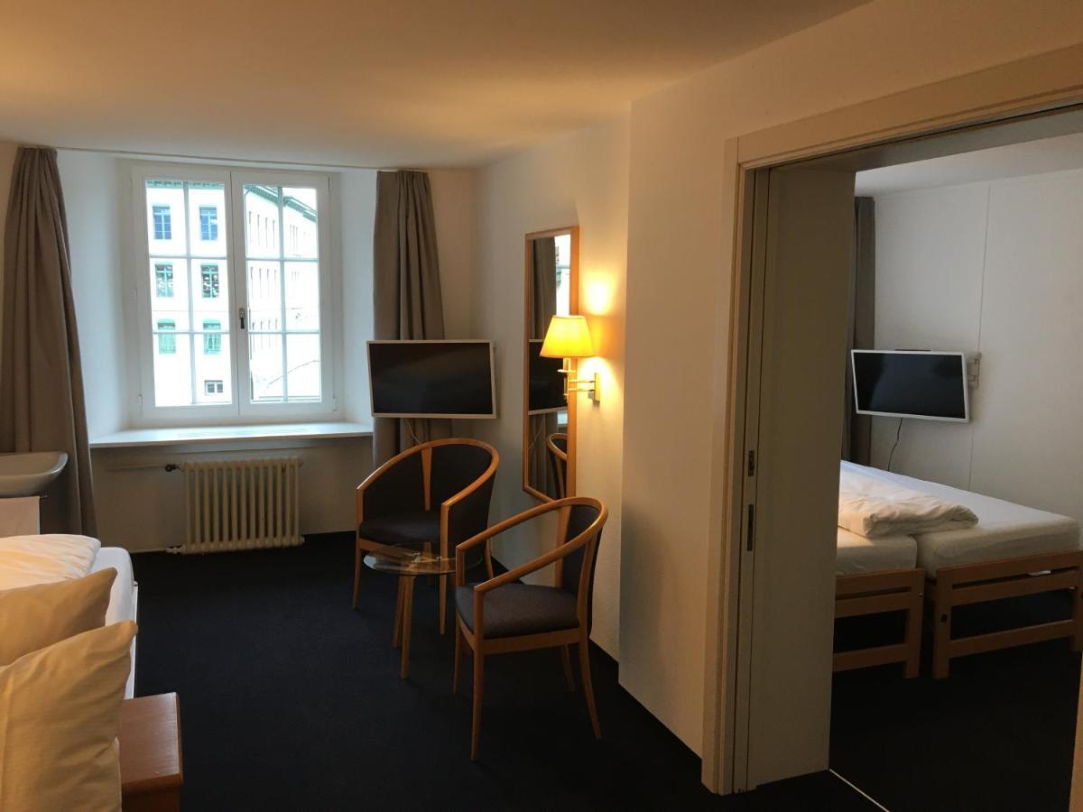 Hotel Schwert Nafels Екстер'єр фото
