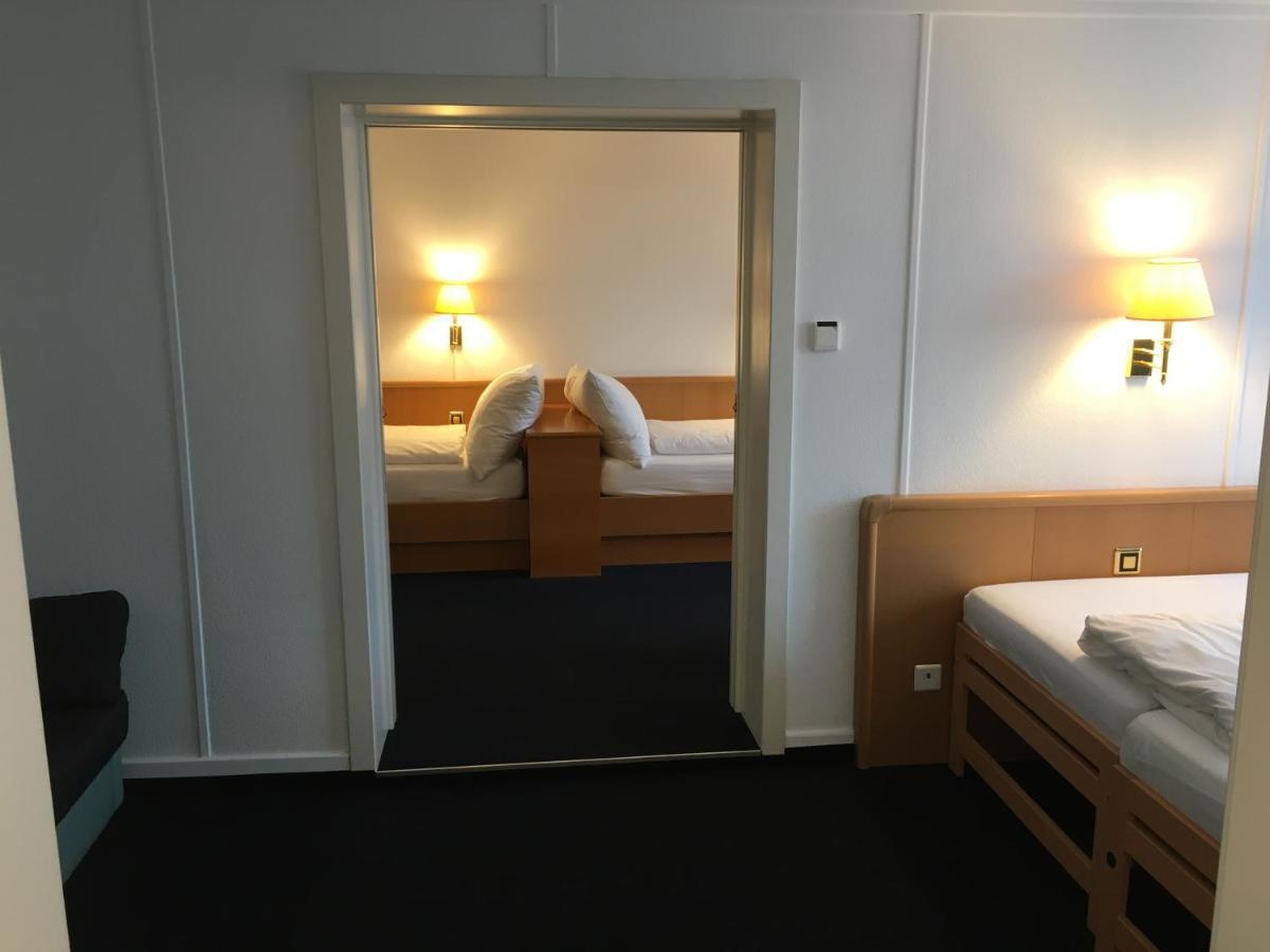 Hotel Schwert Nafels Екстер'єр фото