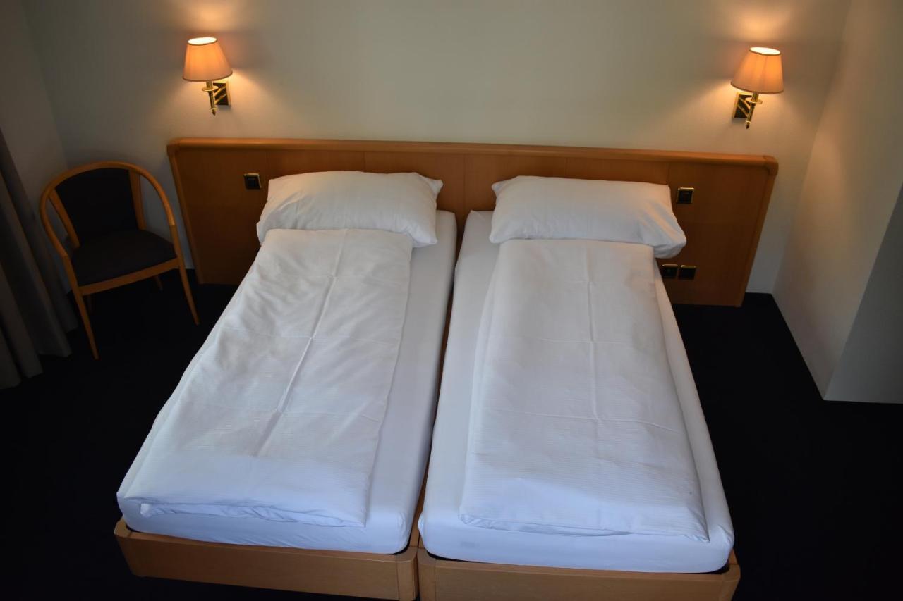 Hotel Schwert Nafels Екстер'єр фото