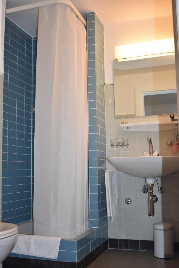 Hotel Schwert Nafels Екстер'єр фото